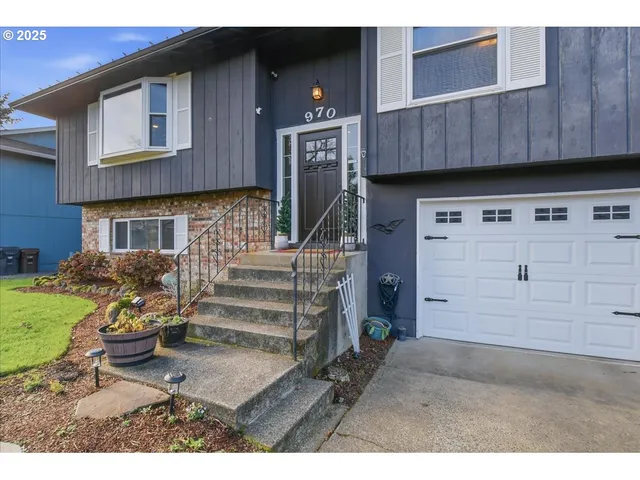 $599,900 | 970 Josephine Street, Oregon City, OR 97045