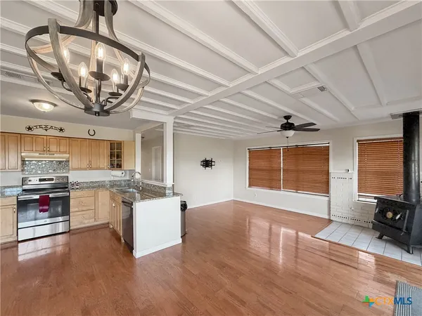 $439,000 | 231 Vip Drive, Canyon Lake, TX 78133