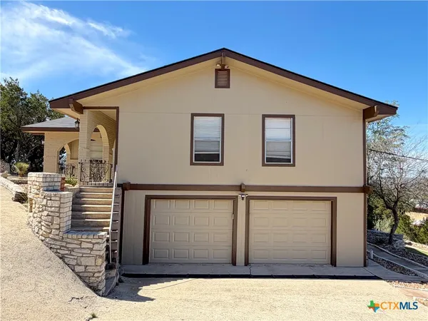 $439,000 | 231 Vip Drive, Canyon Lake, TX 78133