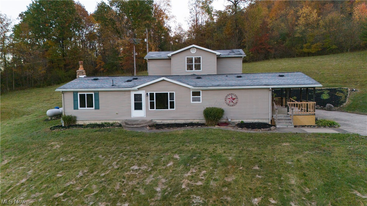 87461 Reed Road Uhrichsville, OH 44683 - Photo 1 of 21 Gallery Image 1