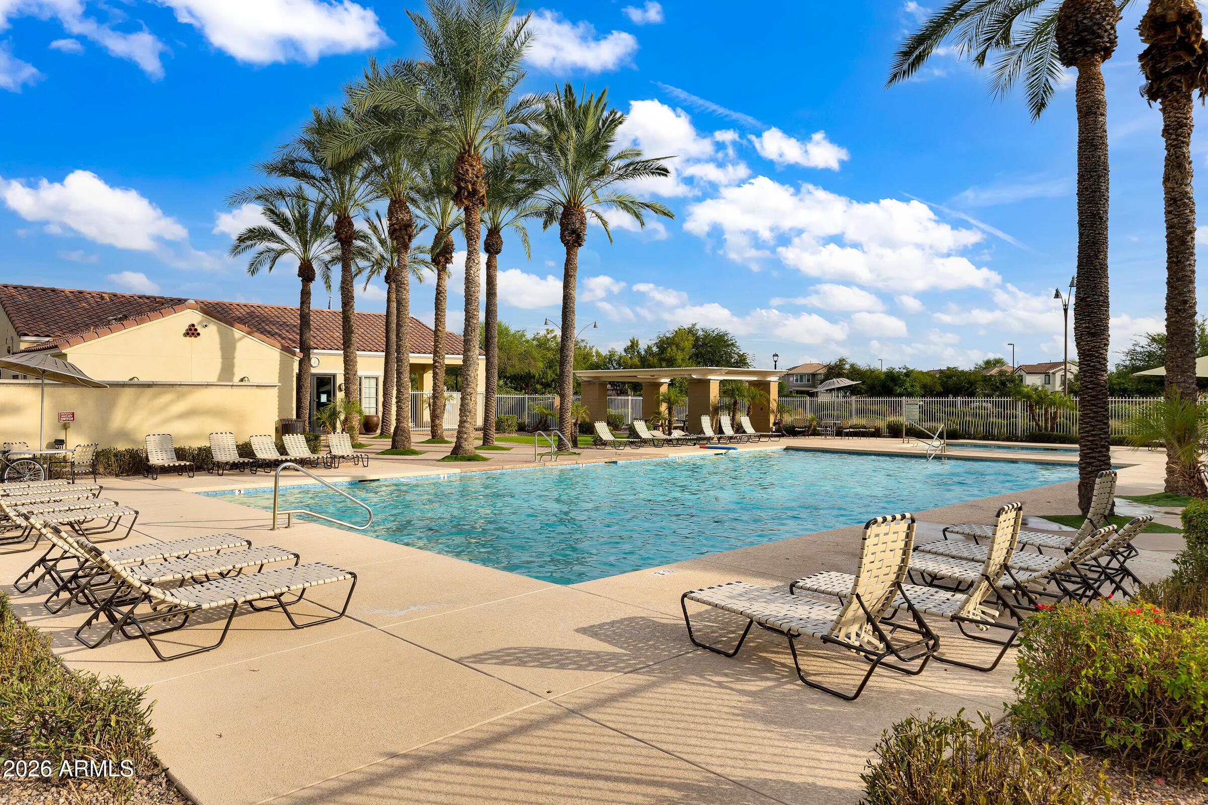 1662 South Martingale Road Gilbert, AZ 85295 - Photo 31 of 34 1662 S Martingale Rd-37
