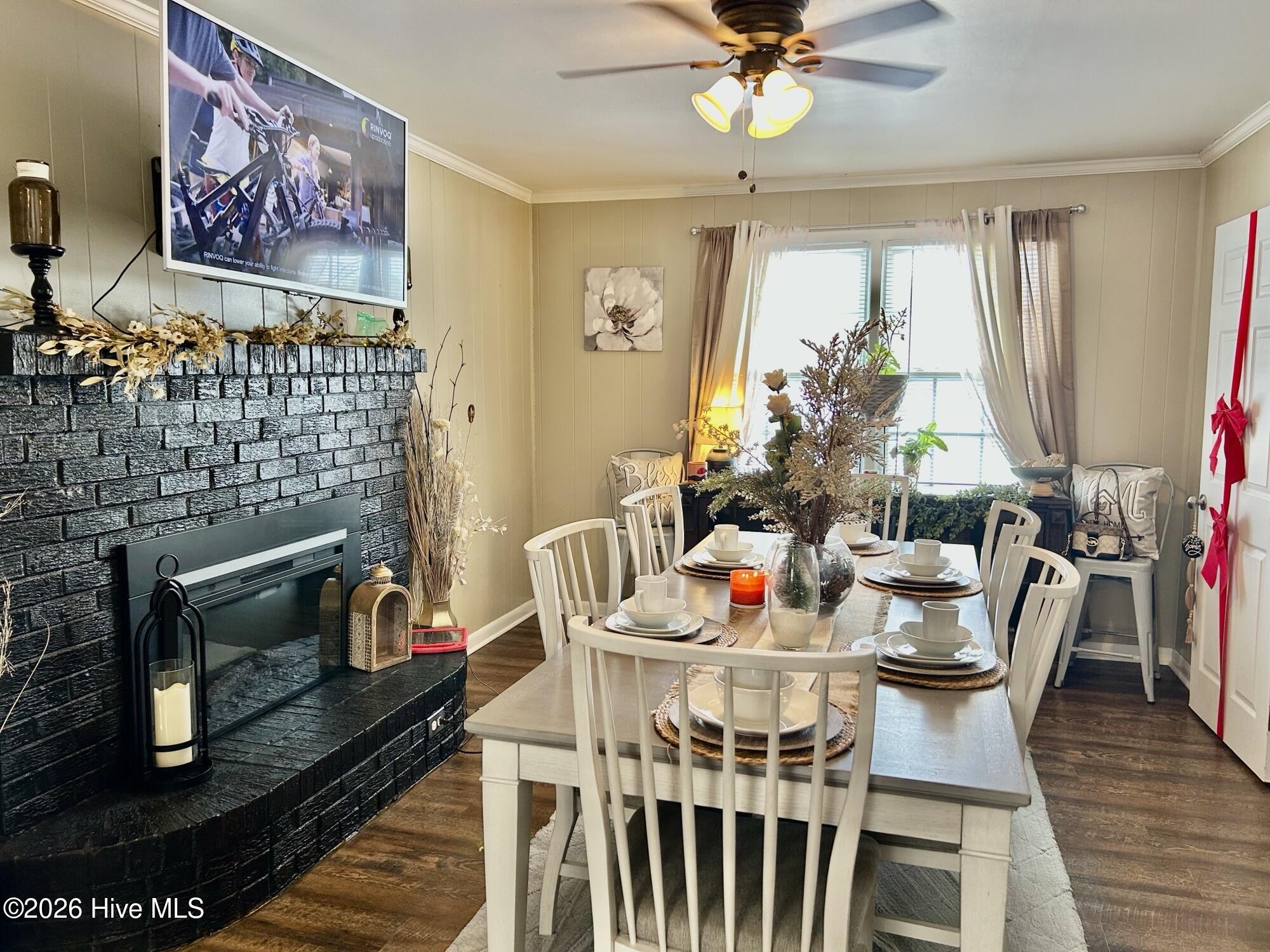 1005 Charlie Watts Road Maxton, NC 28364 - Photo 5 of 16 Dining Room