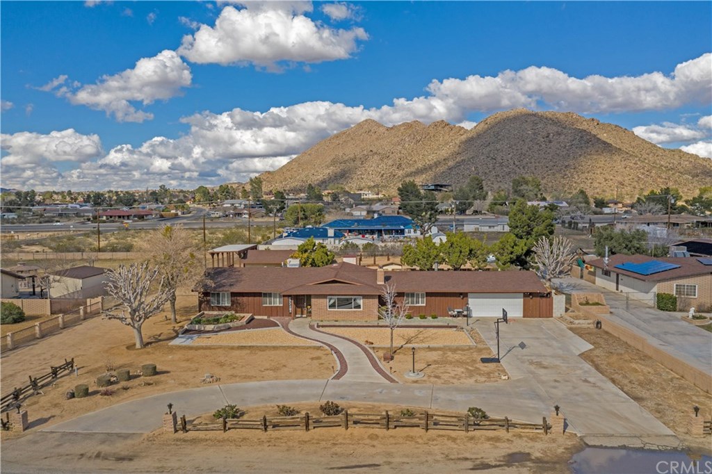 19430 Symeron Road Apple Valley, CA 92307 - Photo 1 of 1