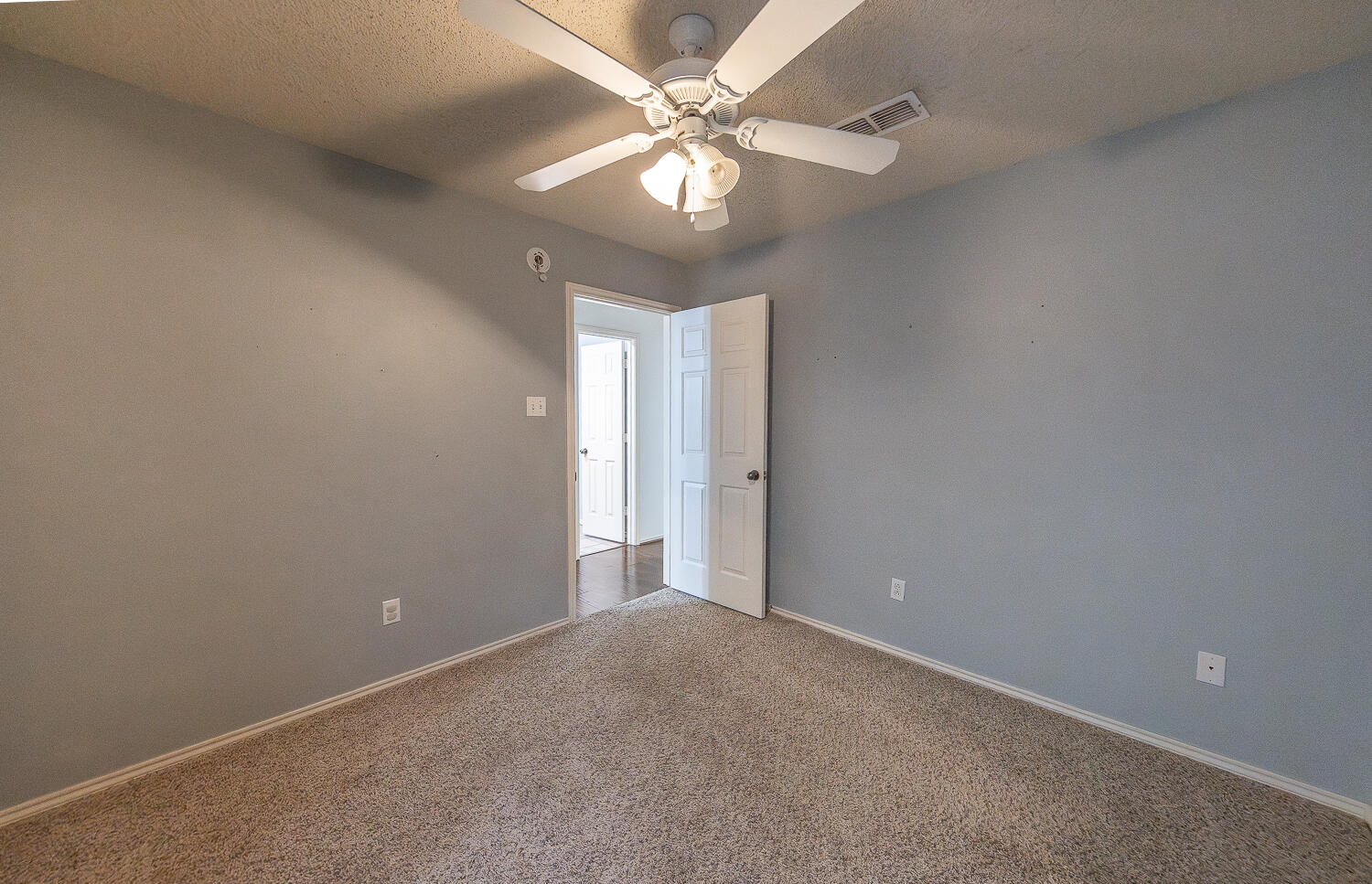 5524 101st Street Lubbock, TX 79424 - Photo 19 of 28 2L9A0485-Enhanced-NR