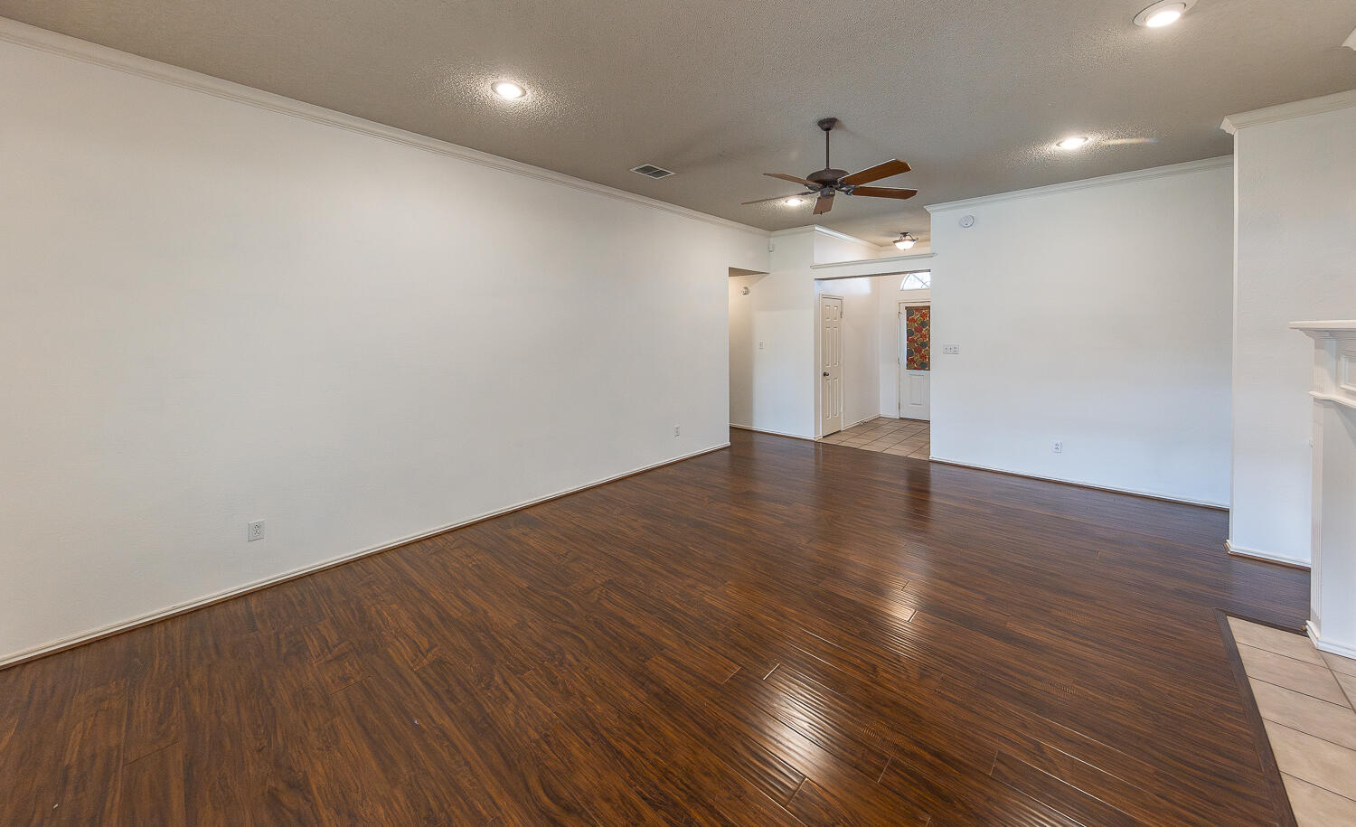 5524 101st Street Lubbock, TX 79424 - Photo 5 of 28 2L9A0390-Enhanced-NR