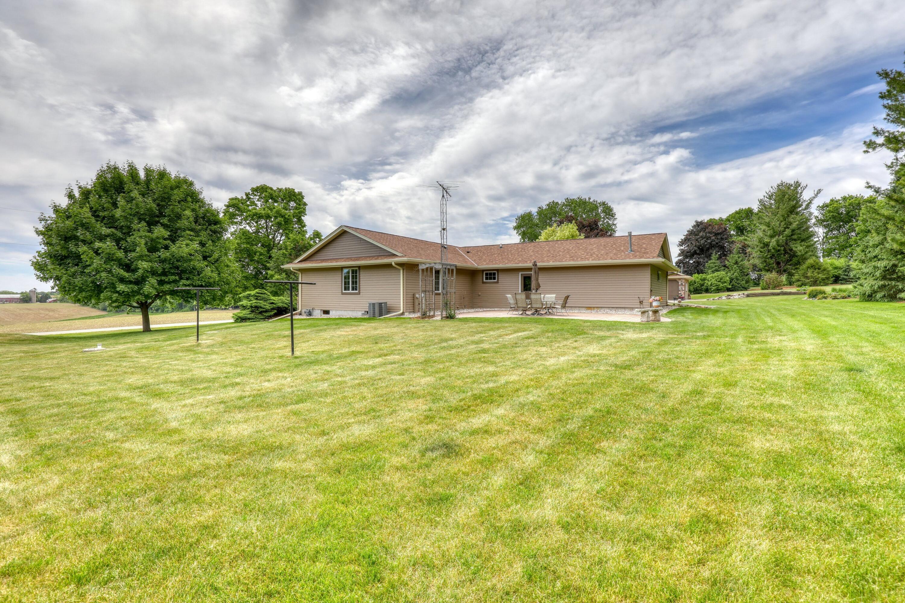 6715 Alpine Drive Addison, WI 53090 - Photo 59 of 59 View from the Back