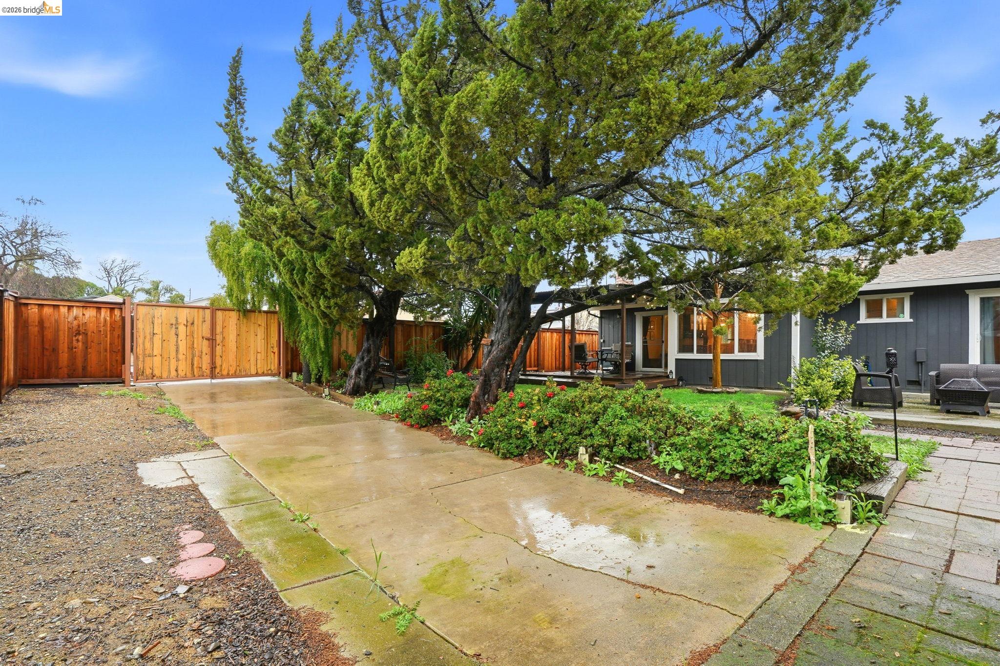 23 Shasta Drive Rio Vista, CA 94571 - Photo 5 of 33