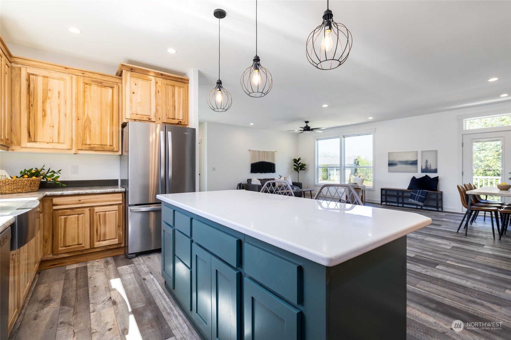 1766 Azure Way Bellingham, WA 98229 - Photo 13 of 28 Gallery Image 13