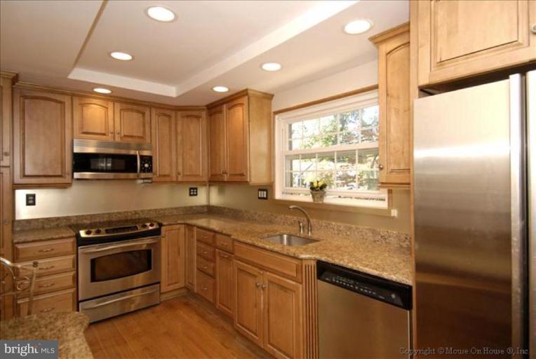 10023 Renfrew Road Silver Spring, MD 20901 - Photo 3 of 24 Kitchen #2