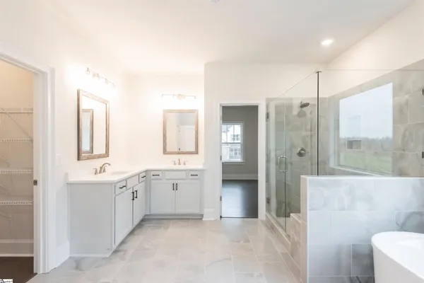 $823,161 | 220 Holly Br Road, Piedmont, SC 29673