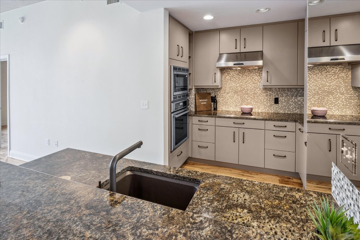 360 Nueces Street, Unit 1411 Austin, TX 78701 - Photo 2 of 38 Updated spacious kitchen