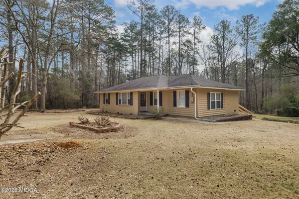 $1,850 | 1496 Wesleyan Drive, Macon, GA 31210