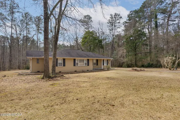 $1,850 | 1496 Wesleyan Drive, Macon, GA 31210