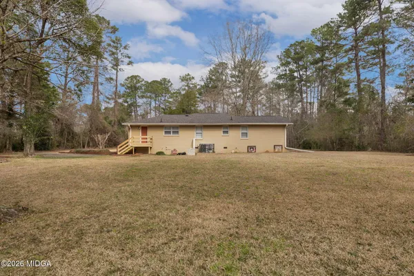 $1,850 | 1496 Wesleyan Drive, Macon, GA 31210