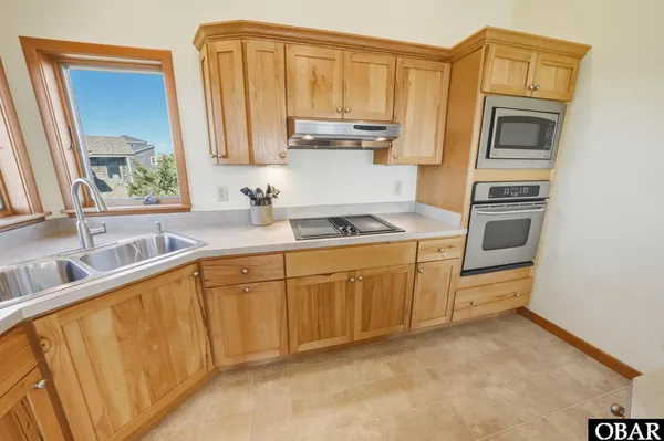 $499,000 | 42187 Shallow Point Drive, Avon, NC 27915
