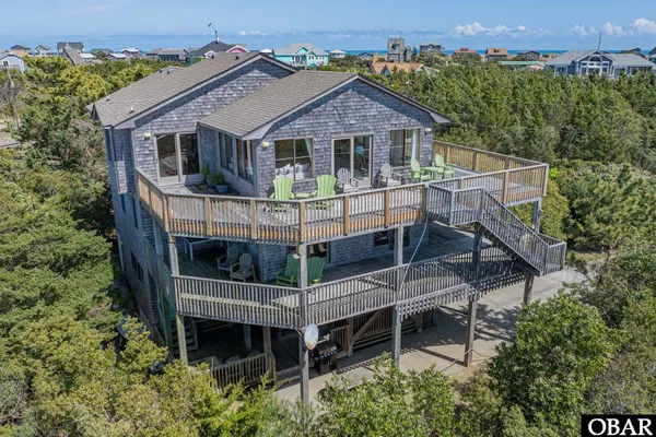 $499,000 | 42187 Shallow Point Drive, Avon, NC 27915