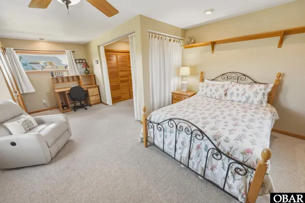 $499,000 | 42187 Shallow Point Drive, Avon, NC 27915