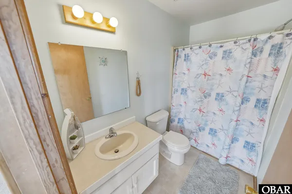 $499,000 | 42187 Shallow Point Drive, Avon, NC 27915