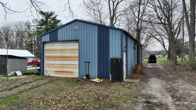 $225,000 | 5051 Northwest Shafer Drive, Monticello, IN 47960