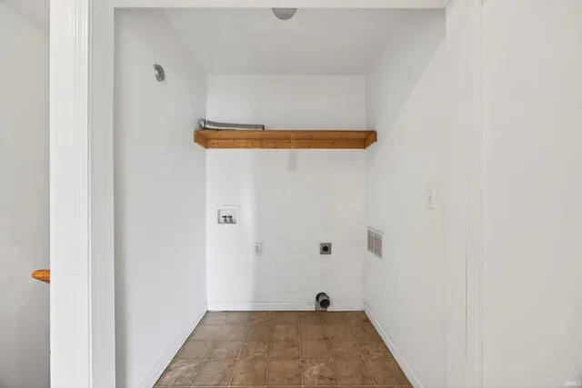 $225,000 | 3993 South Cramer Circle, Bloomington, IN 47403