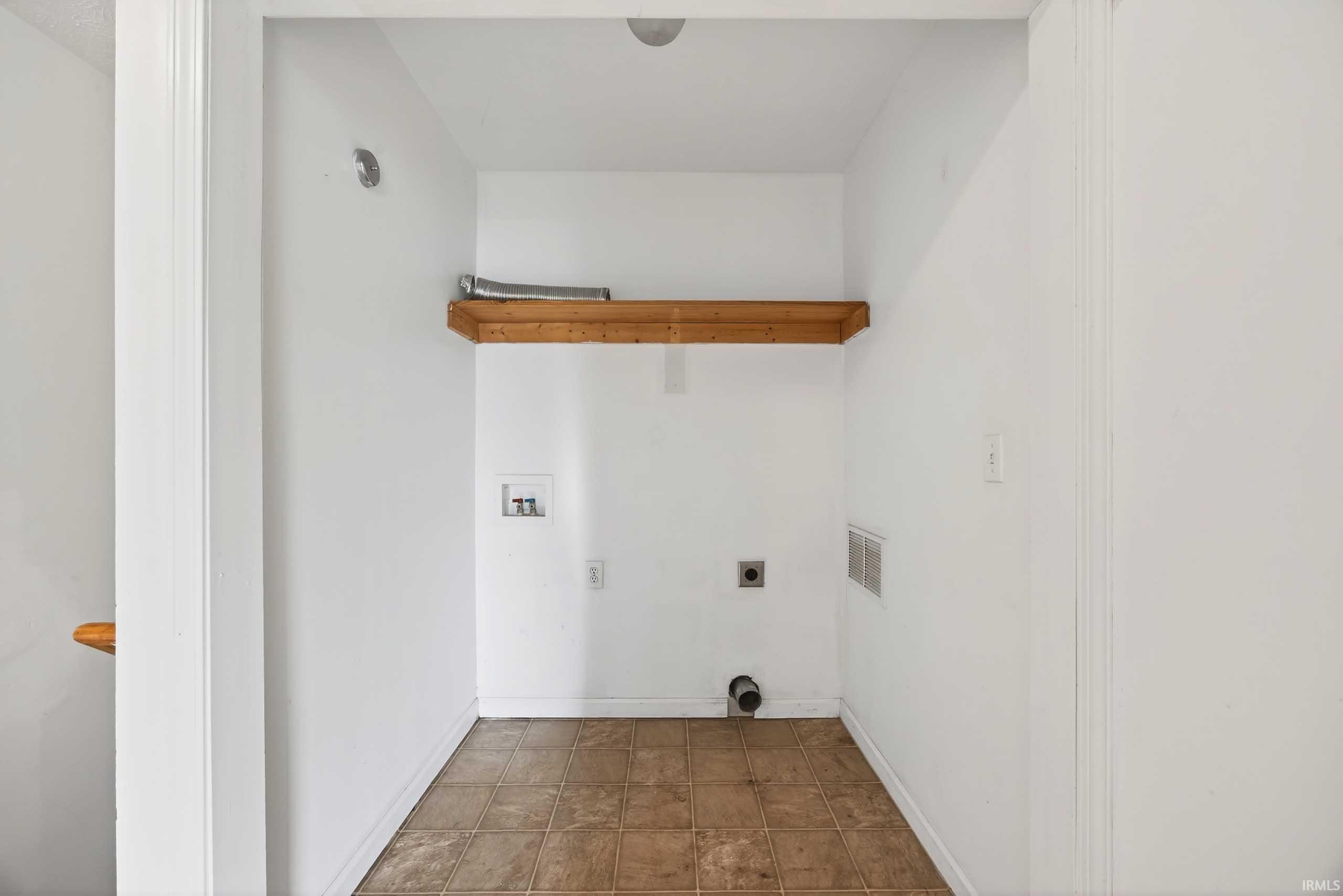 3993 South Cramer Circle Bloomington, IN 47403 - Photo 21 of 36