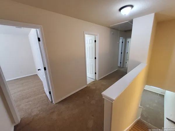 $1,395 | 8712 Vista De Nubes, Converse, TX 78109