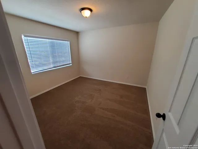 $1,495 | 8712 Vista De Nubes, Converse, TX 78109