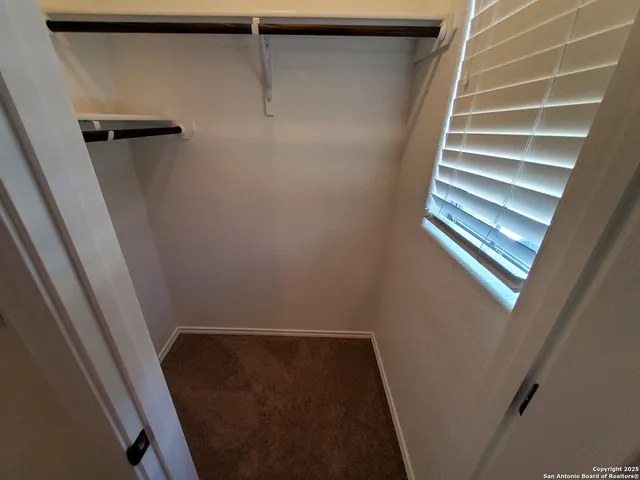 $1,495 | 8712 Vista De Nubes, Converse, TX 78109