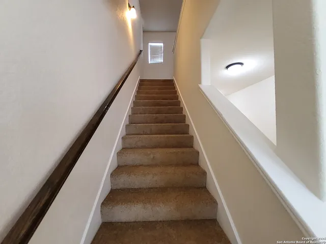 $1,495 | 8712 Vista De Nubes, Converse, TX 78109