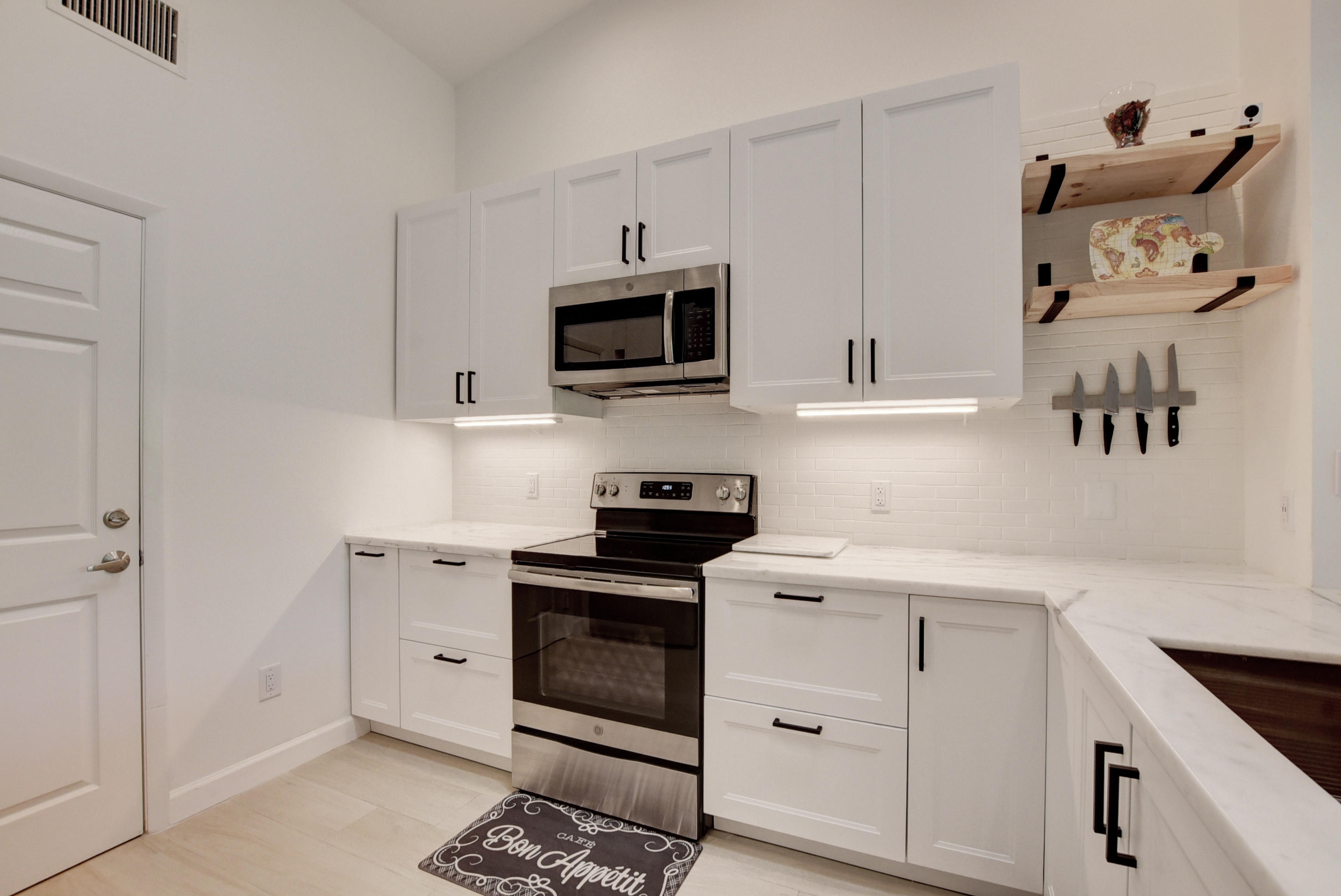 17245 Boca Club Boulevard, Unit 3 Boca Raton, FL 33487 - Photo 13 of 29 13_ebf_0121and4more