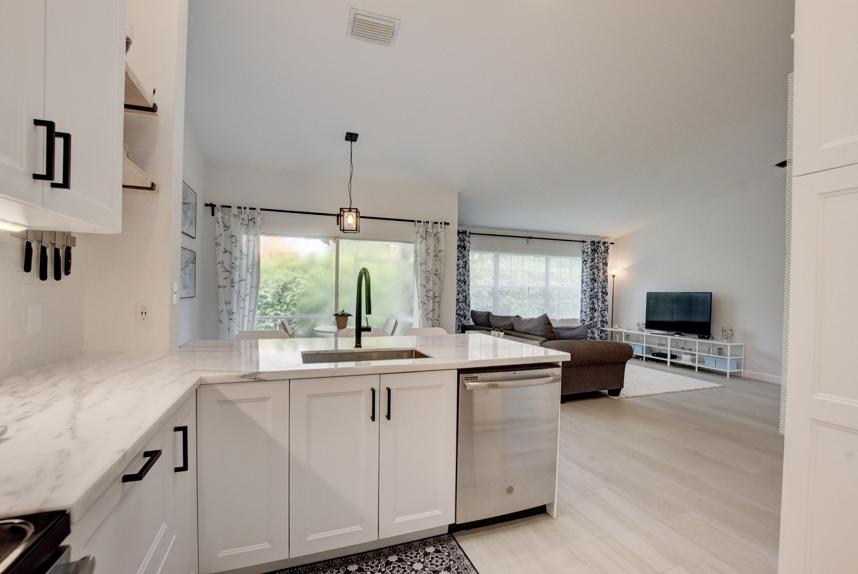 17245 Boca Club Boulevard, Unit 3 Boca Raton, FL 33487 - Photo 14 of 29 14_ebf_0126and4more