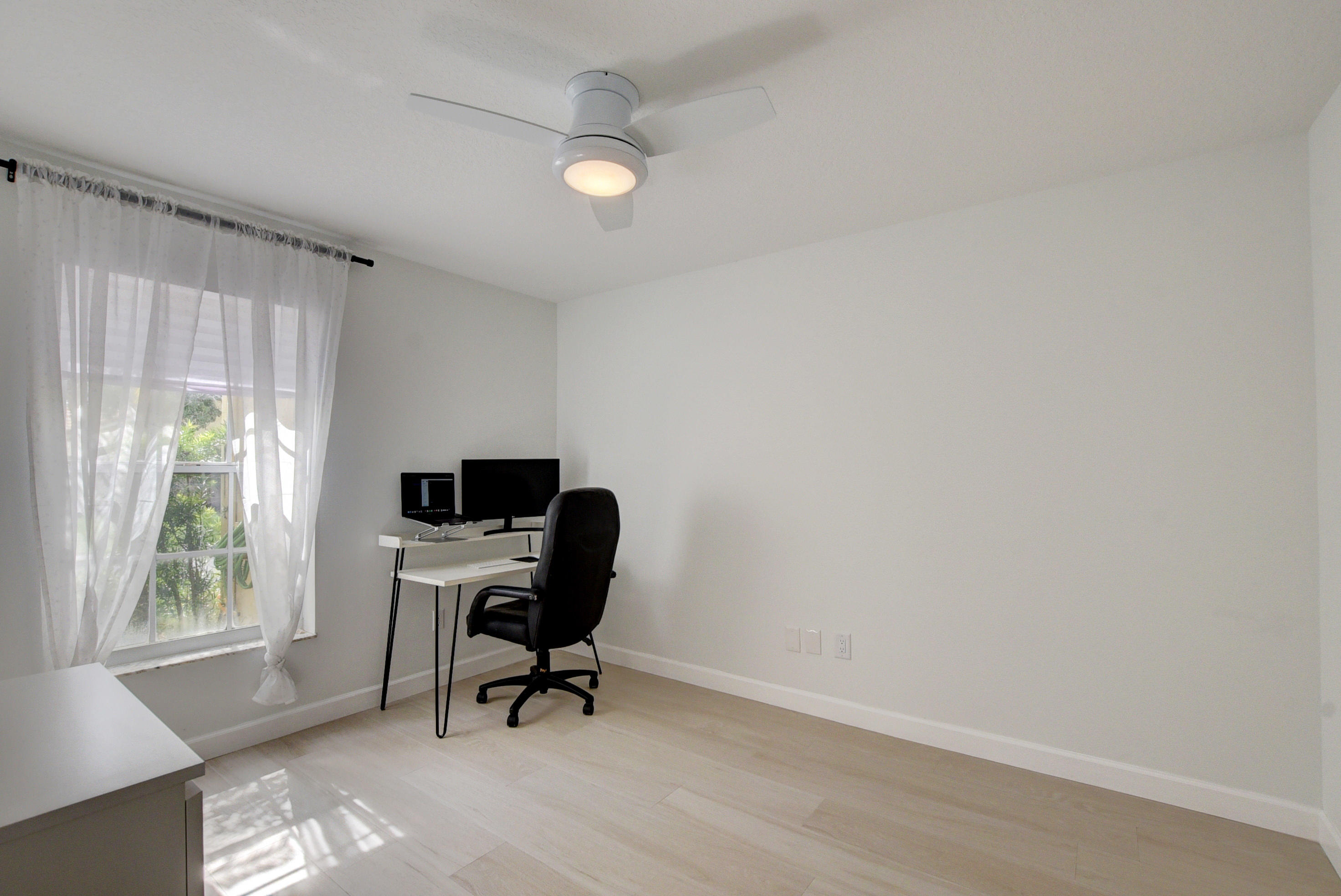 17245 Boca Club Boulevard, Unit 3 Boca Raton, FL 33487 - Photo 20 of 29 20_ebf_0036and4more
