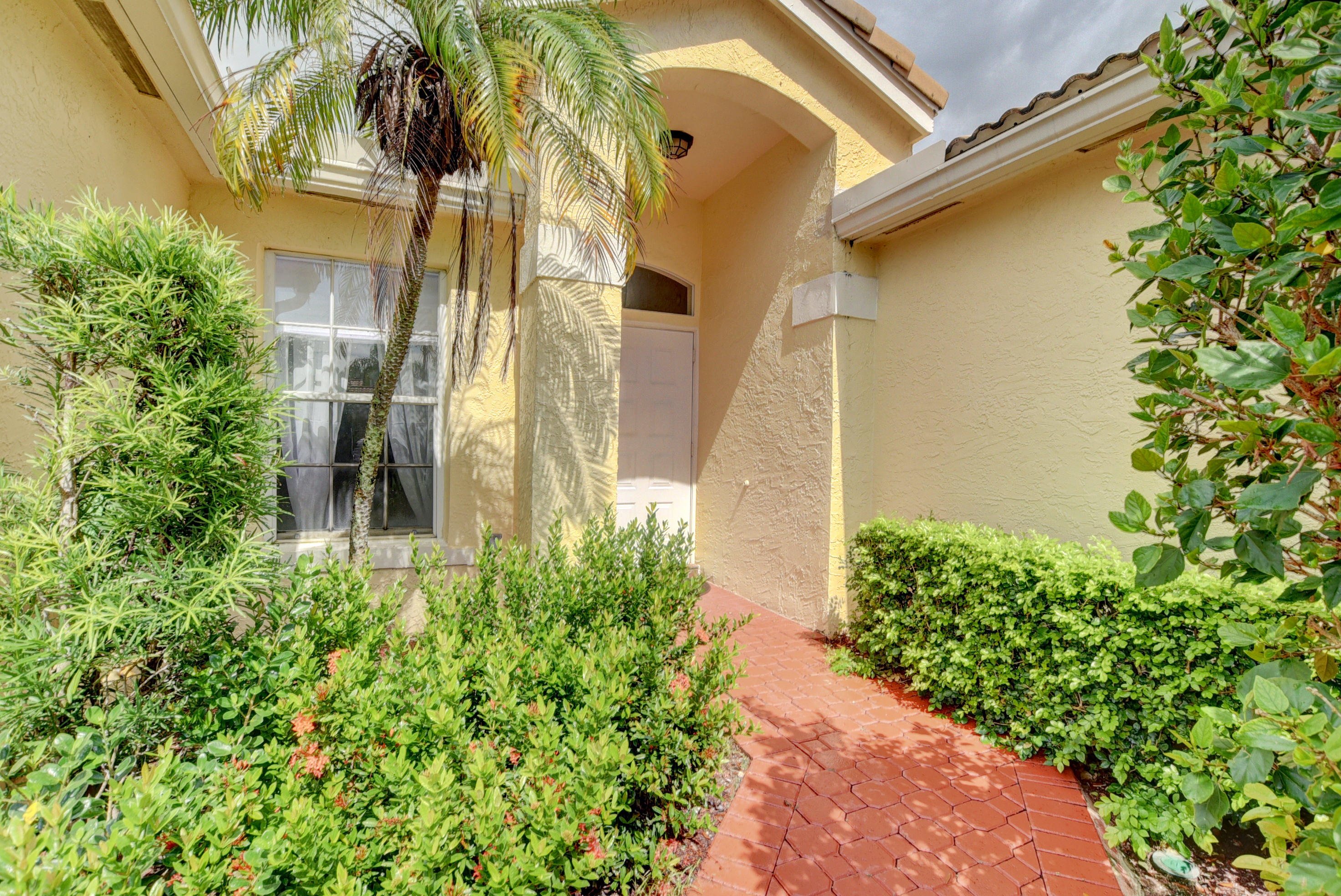 17245 Boca Club Boulevard, Unit 3 Boca Raton, FL 33487 - Photo 3 of 29 03_ebf_0016and4more - Copy