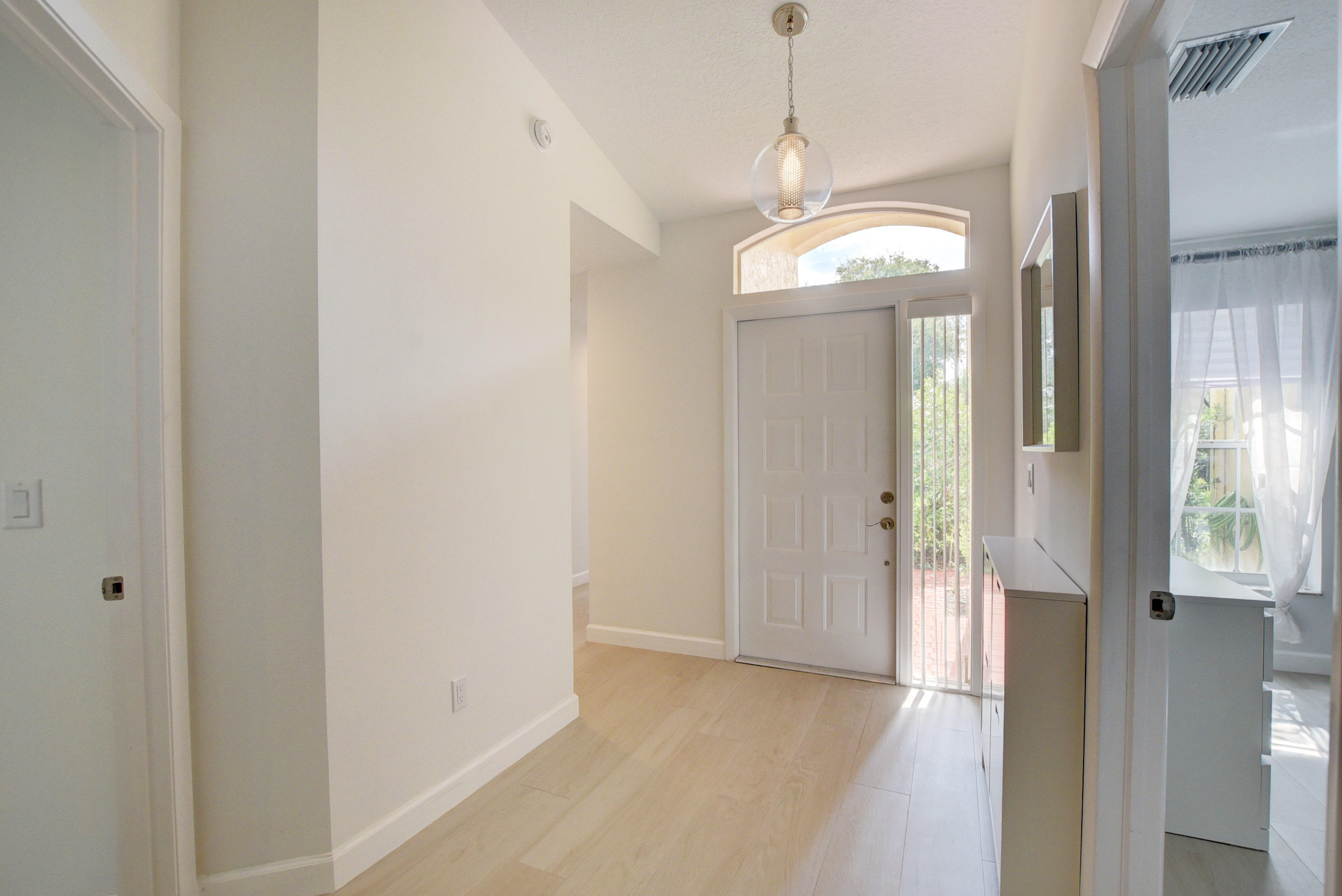 17245 Boca Club Boulevard, Unit 3 Boca Raton, FL 33487 - Photo 5 of 29 05_ebf_0056and4more