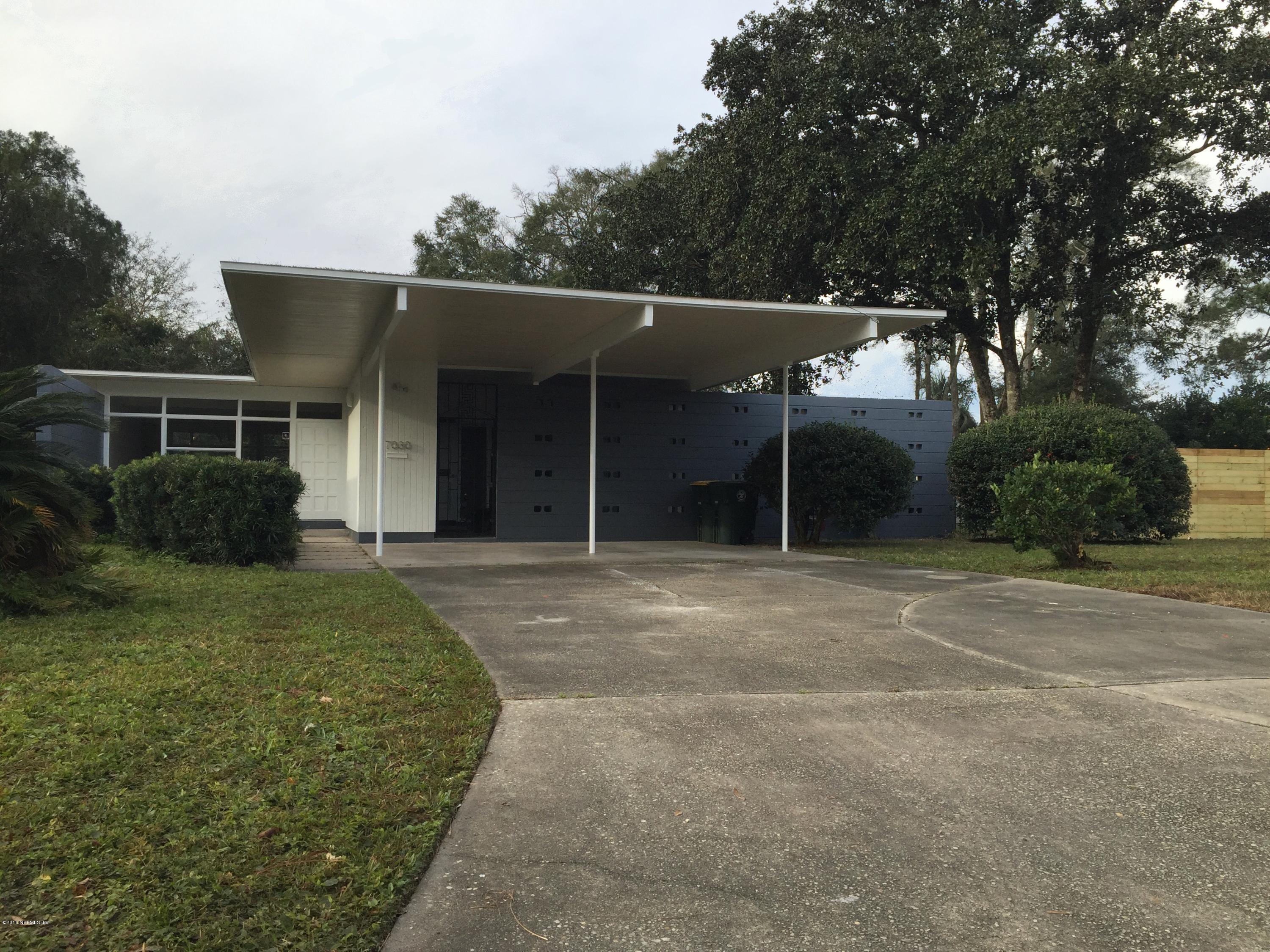 7030 Diamond Head Road Jacksonville, FL 32216 - Photo 1 of 20 Front1