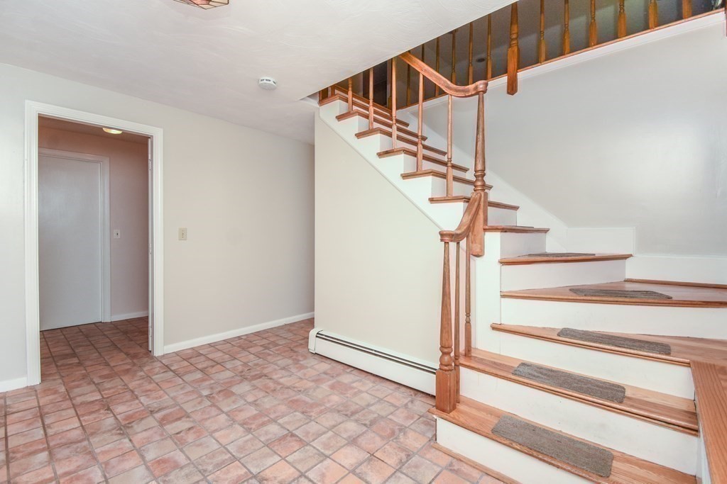 6 Birchmeadow Circle Framingham, MA 01701 - Photo 14 of 23