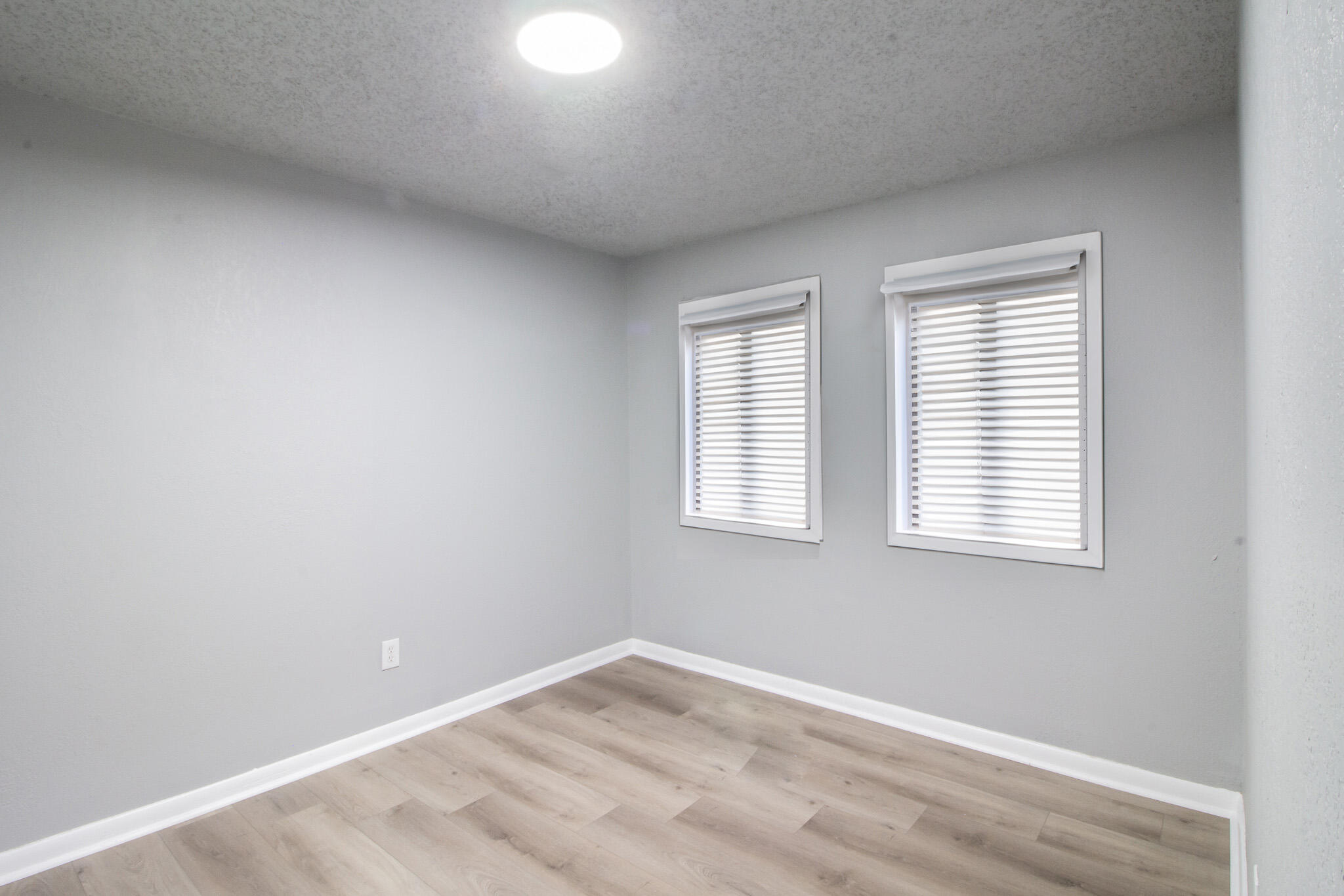 527 51st Street Lubbock, TX 79404 - Photo 11 of 18 IMG_7666