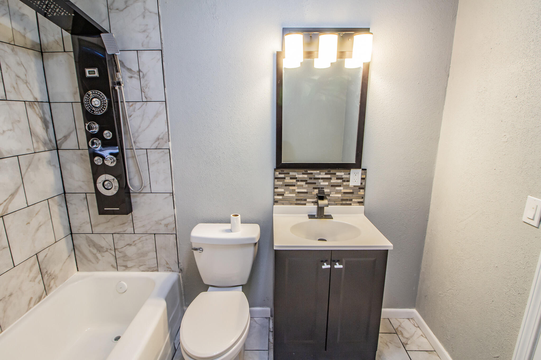 527 51st Street Lubbock, TX 79404 - Photo 14 of 18 IMG_7669