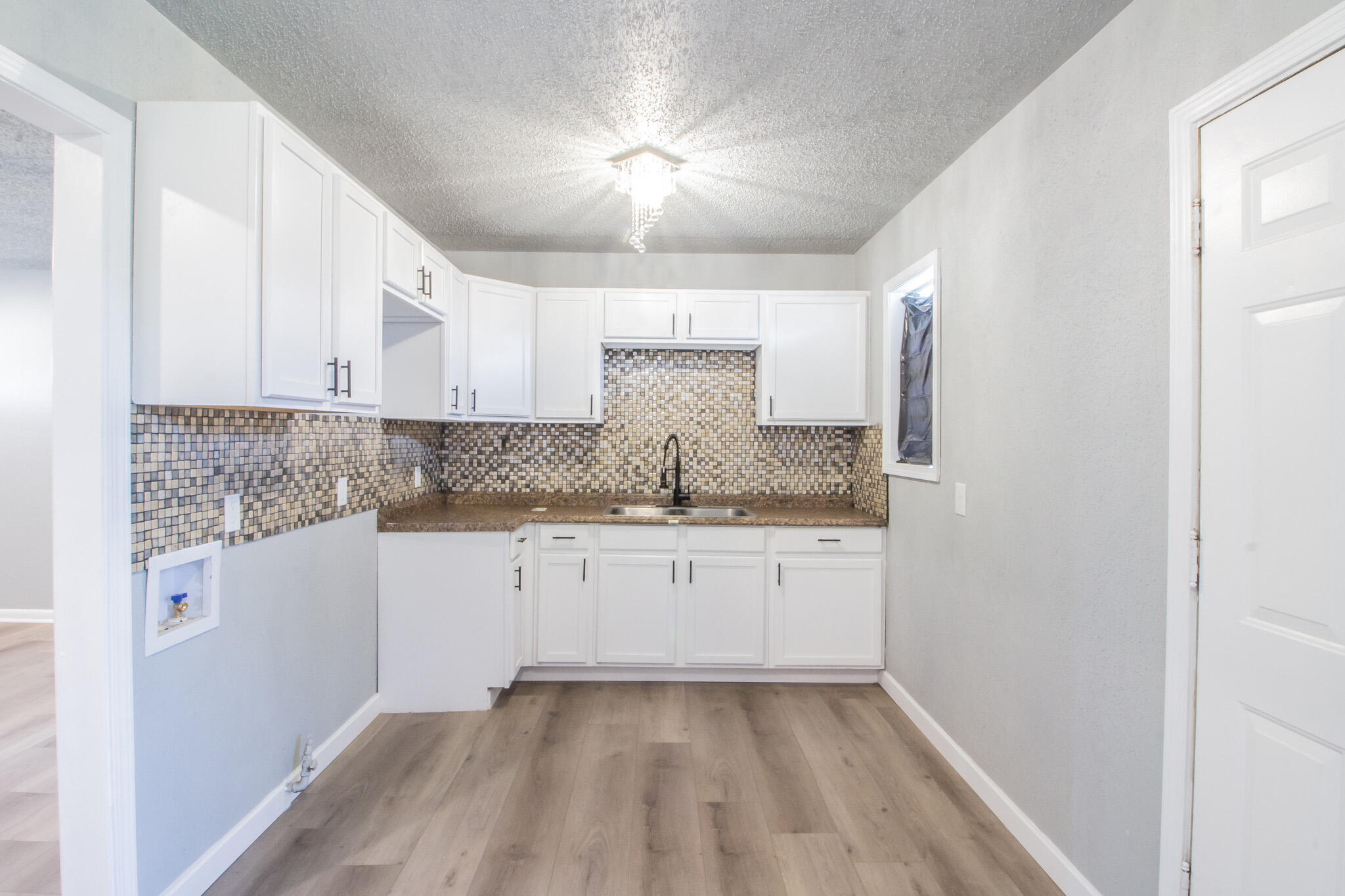 527 51st Street Lubbock, TX 79404 - Photo 6 of 18 IMG_7661