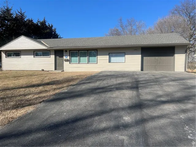 $199,000 | 7002 East 112th Street, Kansas City, MO 64134