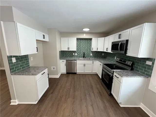 $199,000 | 7002 East 112th Street, Kansas City, MO 64134