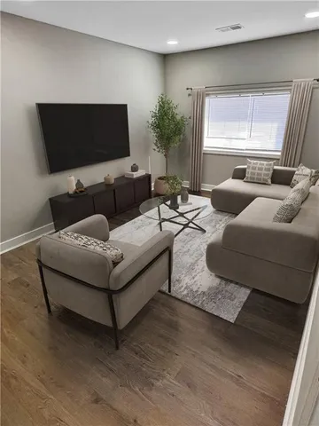 $199,000 | 7002 East 112th Street, Kansas City, MO 64134