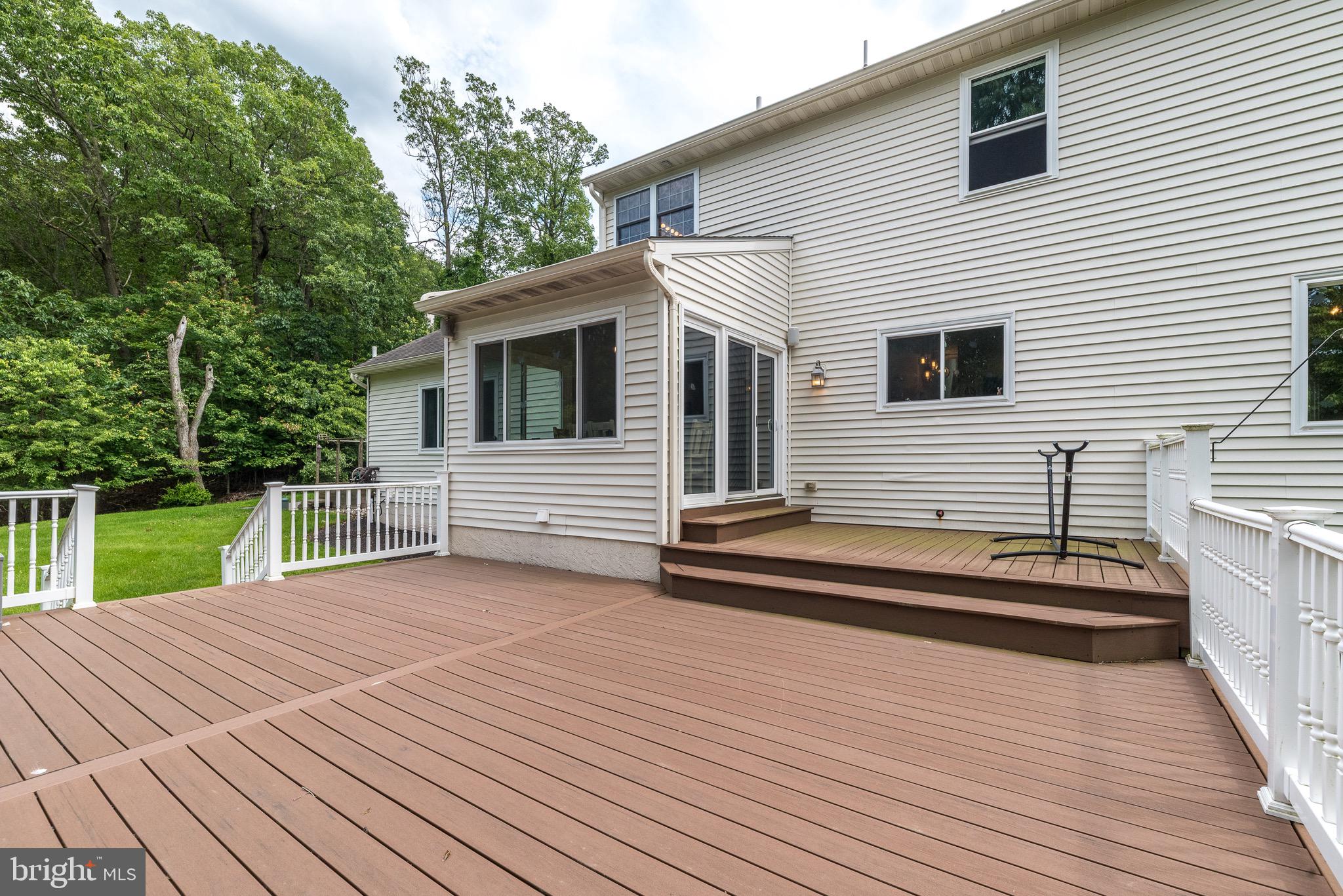 226 Overlook Road Morgantown, PA 19543 - Photo 53 of 63 Private Relaxing Area on Back Deck