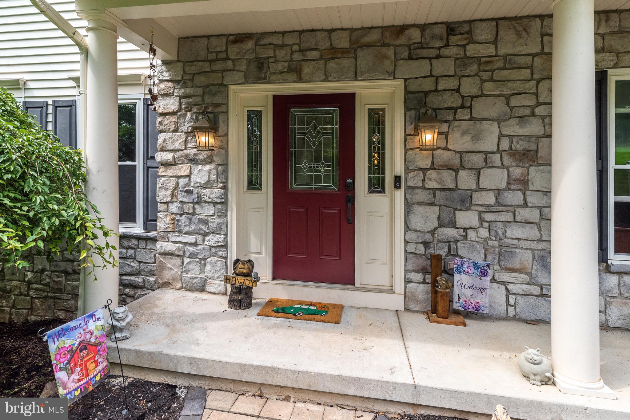 226 Overlook Road Morgantown, PA 19543 - Photo 7 of 63 Inviting front Door
