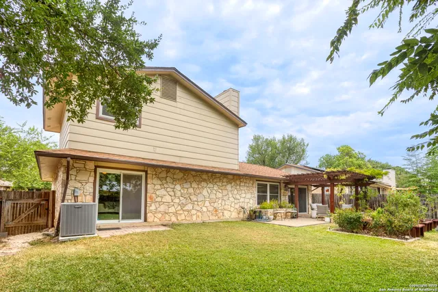 $309,990 | 5334 Walnut Vista Drive, San Antonio, TX 78247
