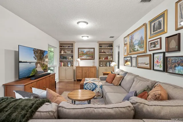 $309,990 | 5334 Walnut Vista Drive, San Antonio, TX 78247