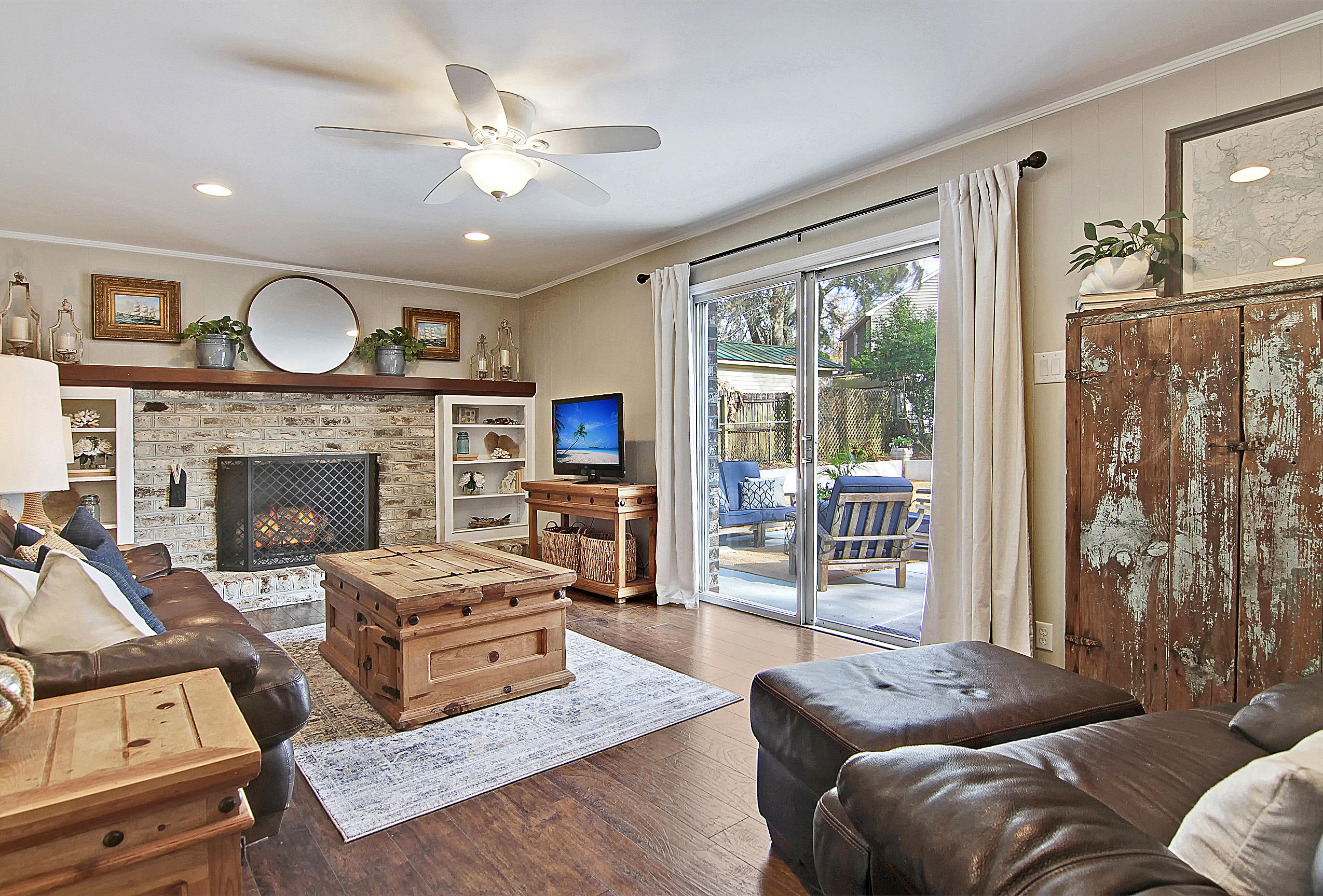 1025 Yeamans Hall Road Hanahan, SC 29410 - Photo 2 of 41 CREM_1025 Yeamans Hall_040