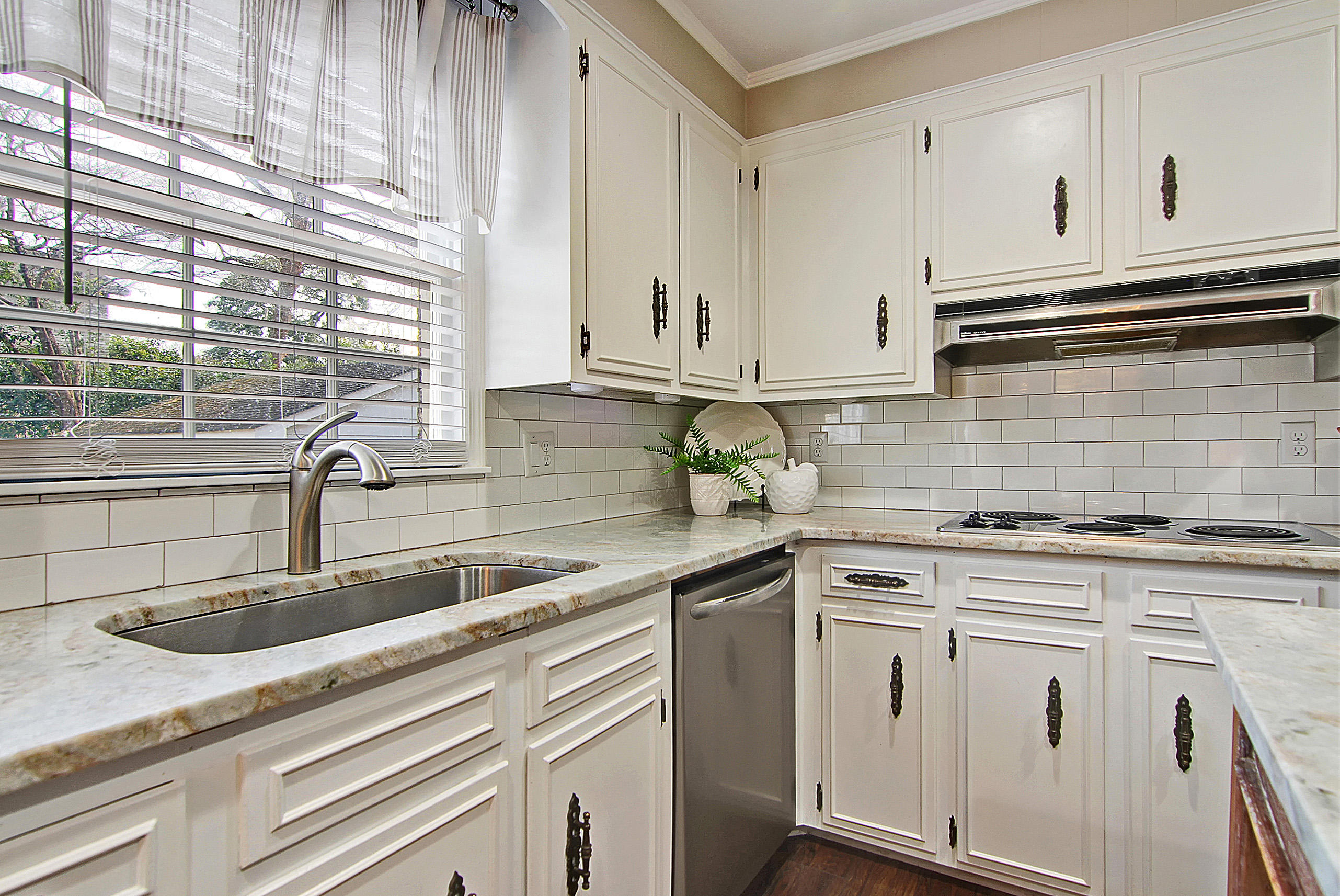 1025 Yeamans Hall Road Hanahan, SC 29410 - Photo 31 of 41 CREM_1025 Yeamans Hall_035