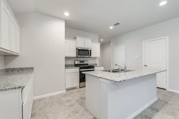 $2,900 | 5812 Harvey Gap Lane, Denton, TX 76226