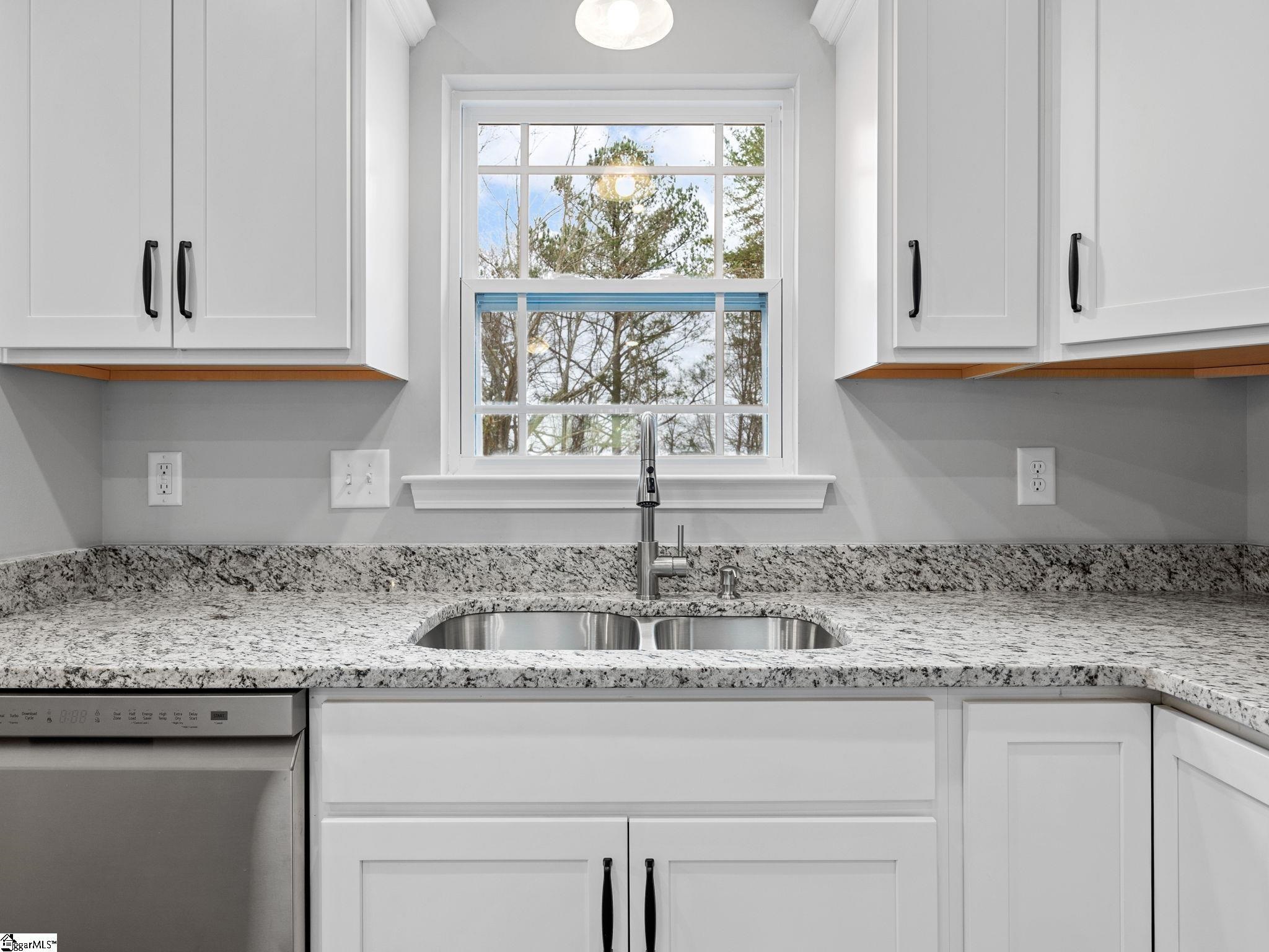 351 Little Mountain Circle Inman, SC 29349 - Photo 16 of 36